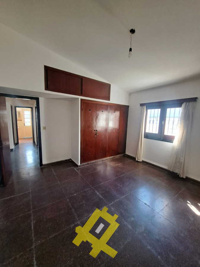 Casa ID.157 - CASA ALQUILER ANUAL EN CENTRO DE MALDONADO