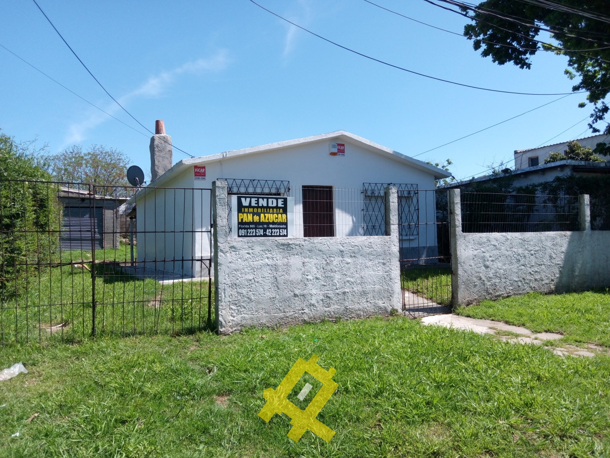 Casa ID.95 - Casa 2 dormitorios , garage , deposito