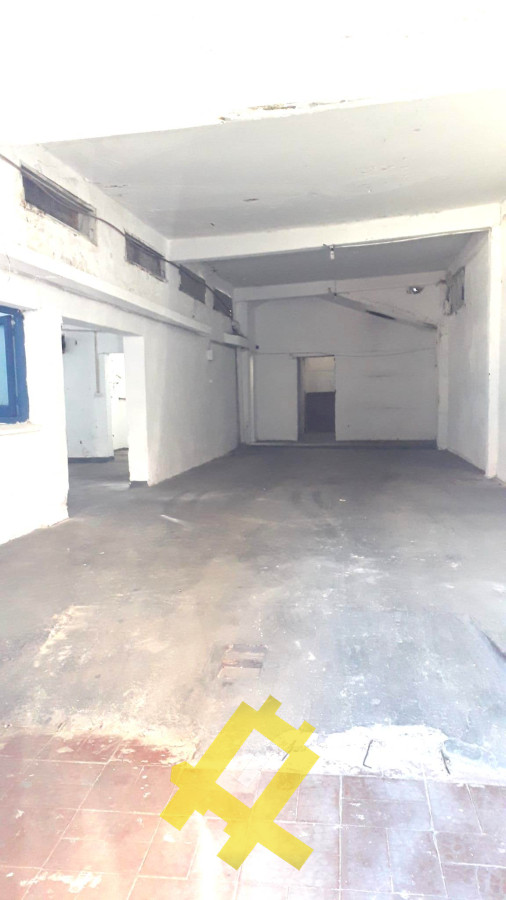 Galpón ID.26 - GALPON EN VENTA EN PLENO CENTRO DE MALDONADO, A UNA CUADRA DE LA PLAZA.