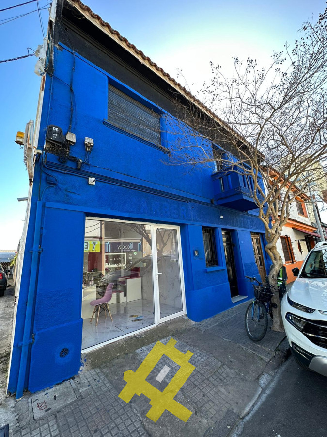 Local Comercial ID.92 - Local comercial a  media cuadra de la Peatonal