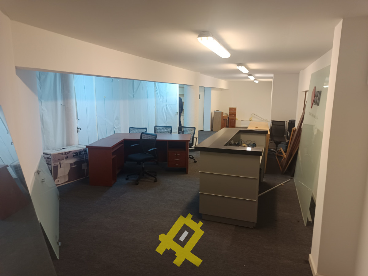 Local Comercial ID.132 - Local Centro de Maldonado