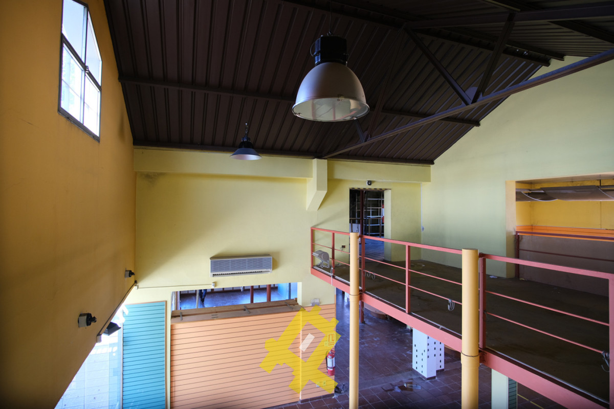 Local Comercial ID.129 - Local Centro de Maldonado