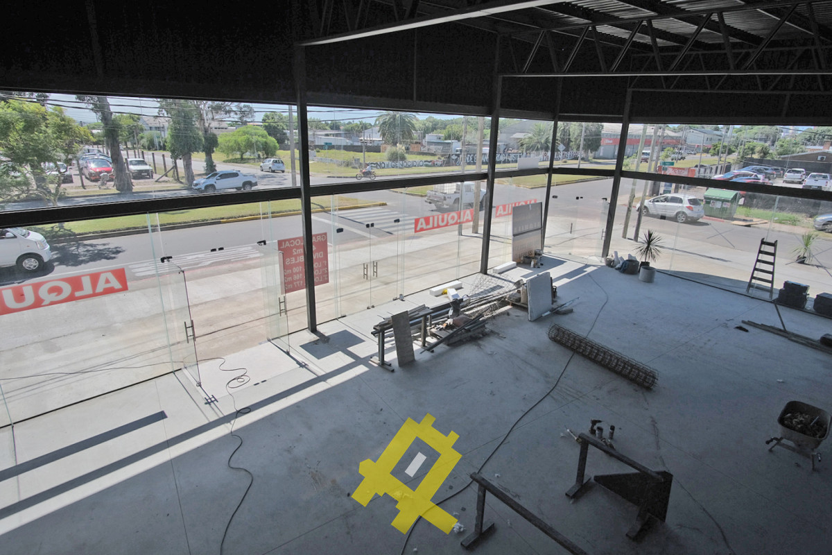 Local Comercial ID.147 - LOCALES EN ALQUILER EN AV. LUSSICH