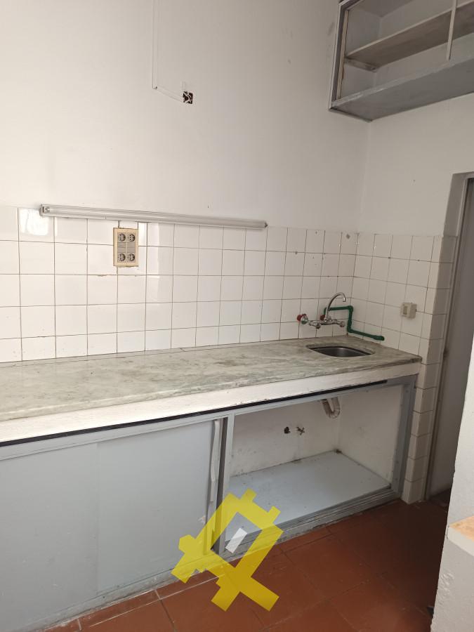 Local Comercial ID.110 - Local Comercial centro de Maldonado