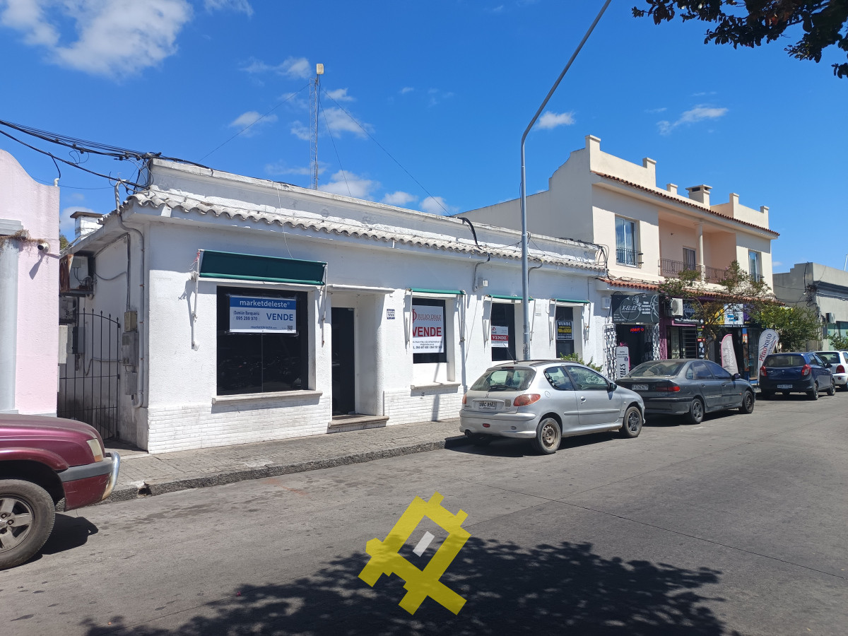 Local Comercial ID.110 - Local Comercial centro de Maldonado