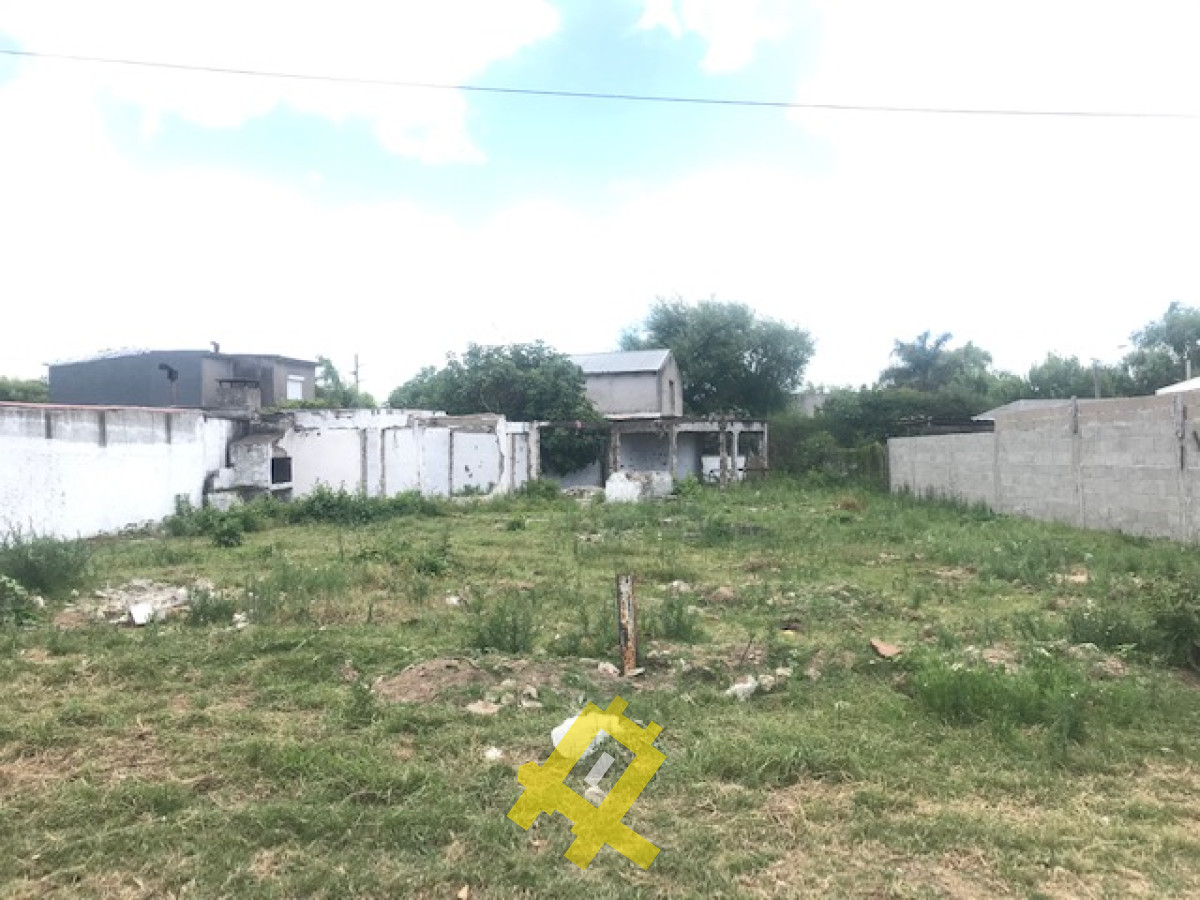 Terreno ID.20 - Terreno con construcciones en Barrio Hipódromo Maldonado  