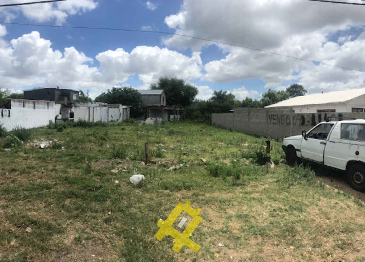 Terreno ID.20 - Terreno con construcciones en Barrio Hipódromo Maldonado  