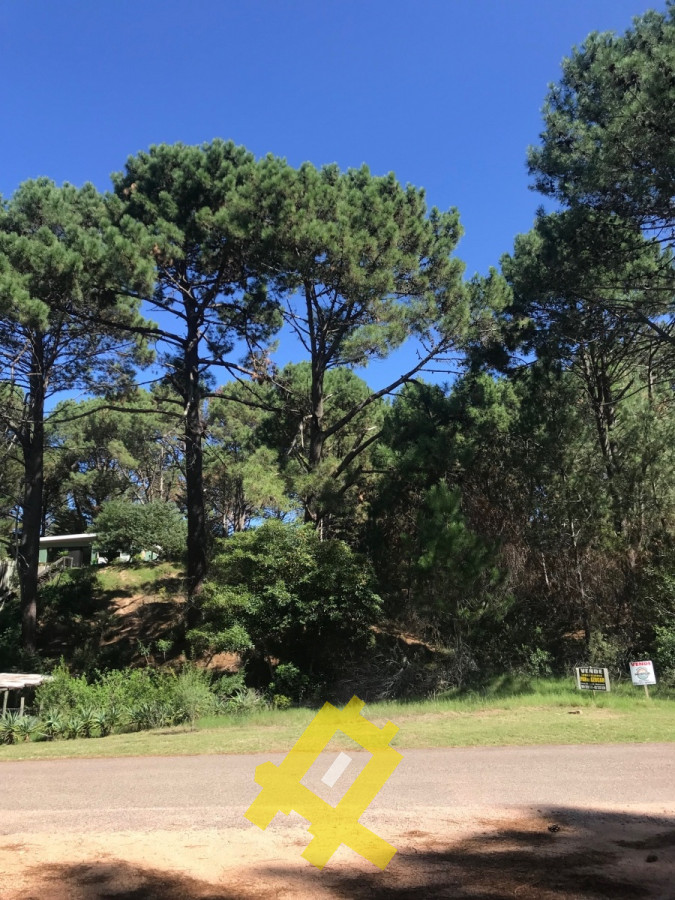 Terreno ID.53 - Club del Lago terreno bien ubicado 
