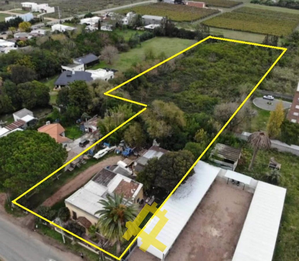 Terreno ID.86 - AMPLIO TERRENO EN CANELONES CON CONSTRUCCIONES