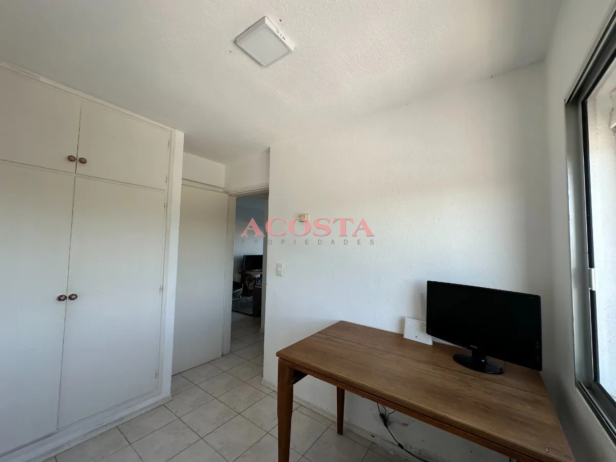 Apartamento ID.230 - Apartamento con parrillero propio, centro de Maldonado
