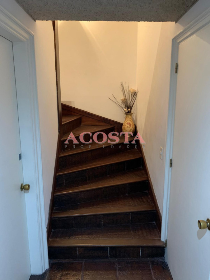 Casa ID.189 - Oportunidad en Playa Mansa 