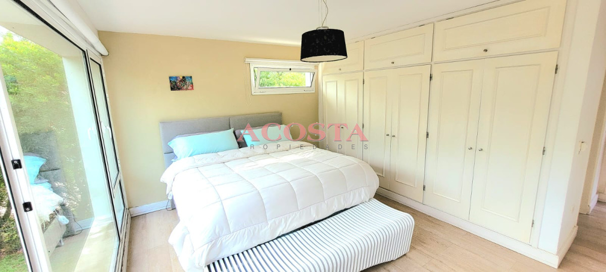 Casa ID.266 - Casa en impecable estado 