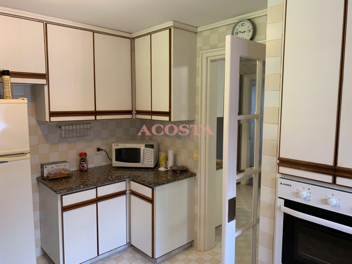 Casa ID.189 - Oportunidad en Playa Mansa 