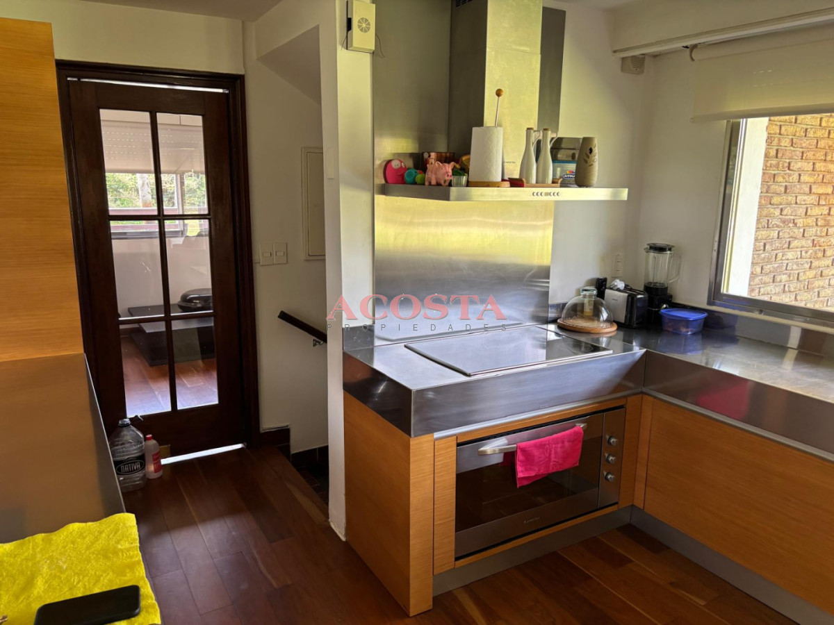 Casa ID.186 - casa premium a pocas cuadras de Punta Shopping 