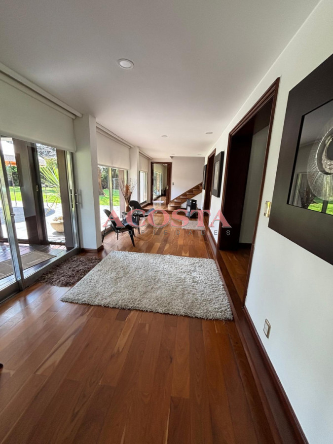 Casa ID.186 - casa premium a pocas cuadras de Punta Shopping 