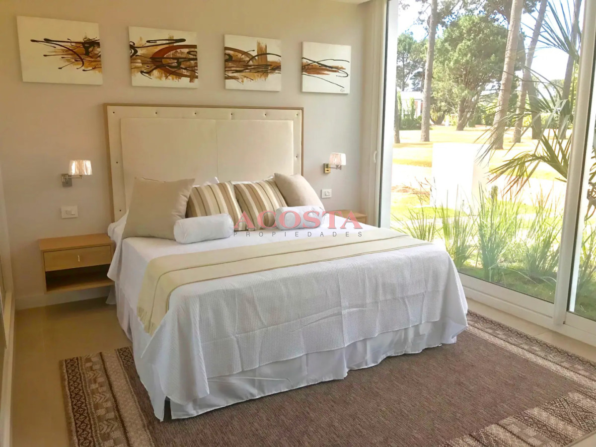 Casa ID.235 - Casa moderna de excelente construcción 