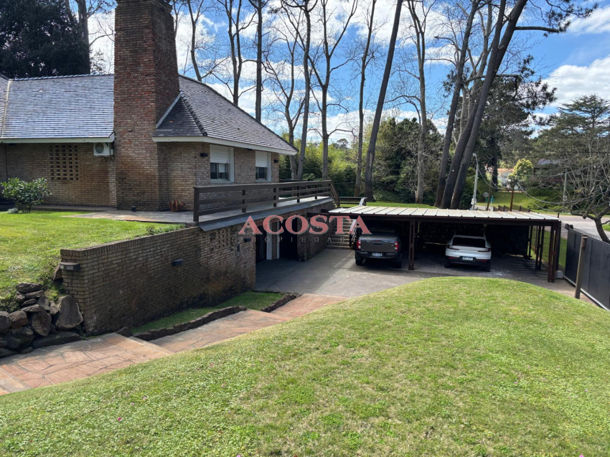 Casa ID.186 - casa premium a pocas cuadras de Punta Shopping 