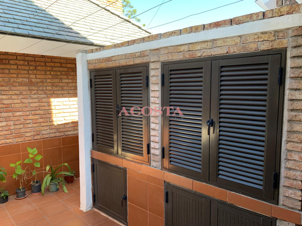 Casa ID.189 - Oportunidad en Playa Mansa 