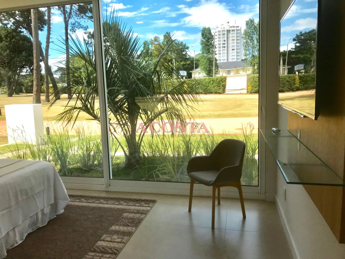 Casa ID.235 - Casa moderna de excelente construcción 