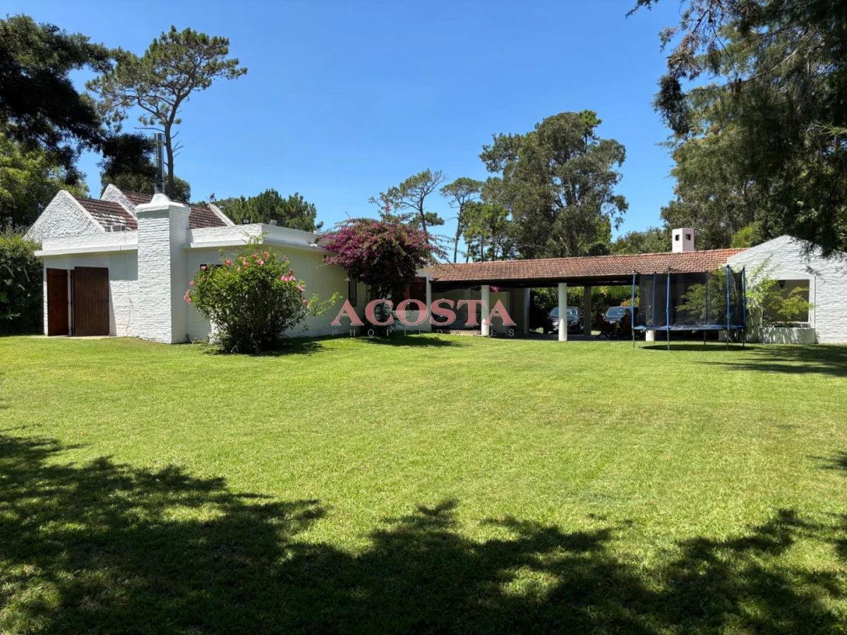 Casa ID.253 - Oportunidad en zona de San Rafael hermoso jardin