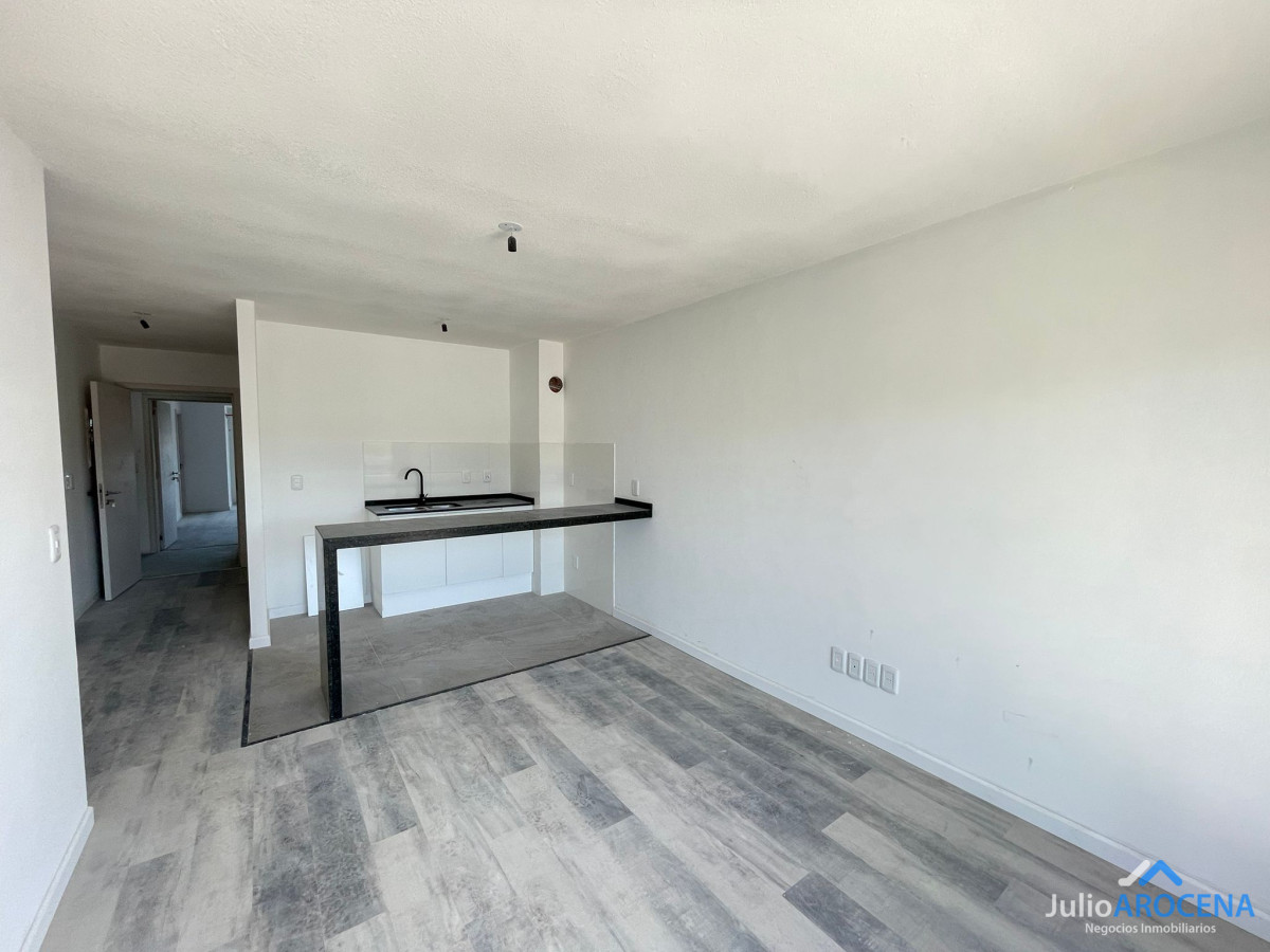 Apartamento ID.1196 - APARTAMENTO EN RAMBLA DE LAS AMERICAS 2º PISO 