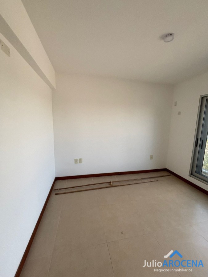 Apartamento ID.1362 - Hermoso apartamento en venta en primera línea. Rambla de Colonia del Sacramento.