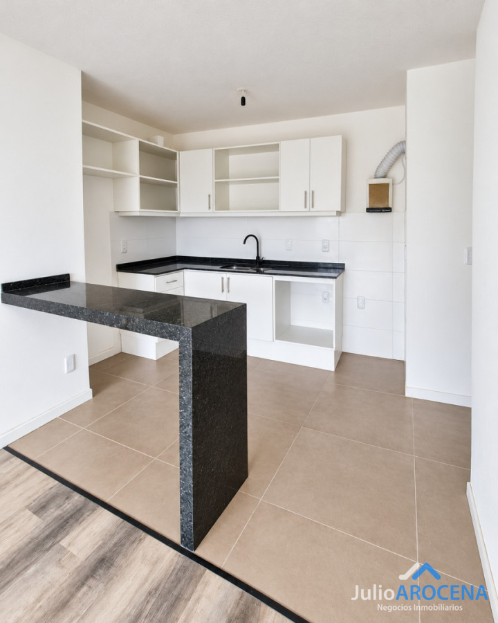 Apartamento ID.1312 - HERMOSO APARTAMENTO CON VSITA A LA PLAYA 2 DORMITORIOS