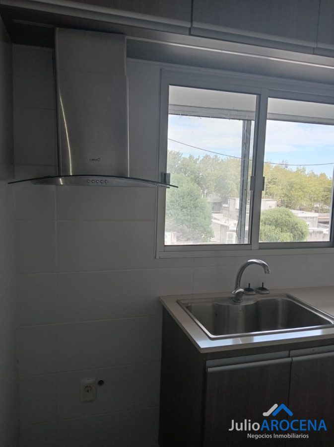 Apartamento ID.1383 - Hermoso apartamento 3 dormitorios, 2 baños. en pleno centro de Colonia del Sacramento