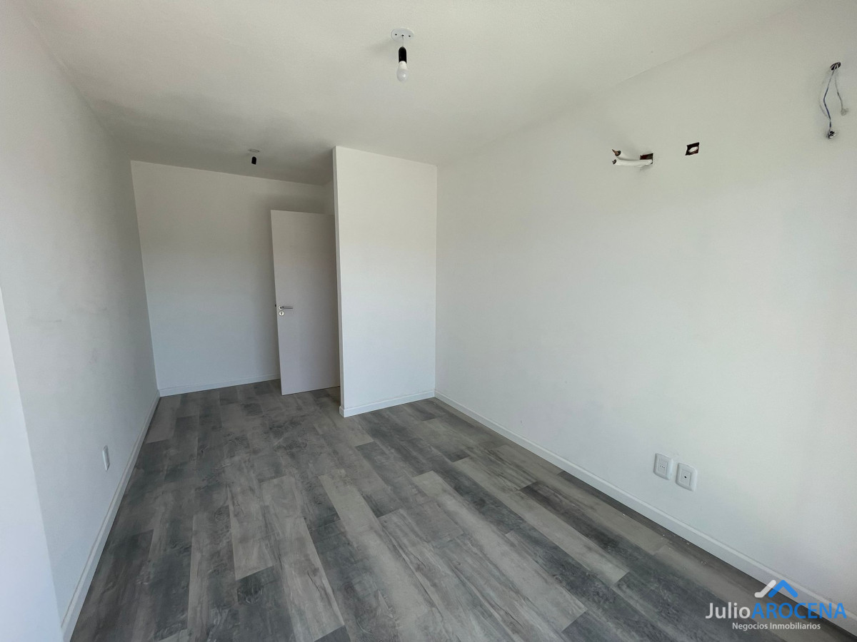 Apartamento ID.1196 - APARTAMENTO EN RAMBLA DE LAS AMERICAS 2º PISO 