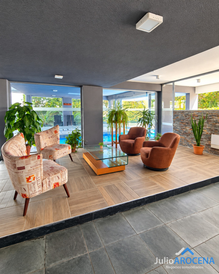 Apartamento ID.1493 - APARTAMENTO CON VISTA A LA BAHÍA DE LA CIUDAD DE COLONIA EN VENTA