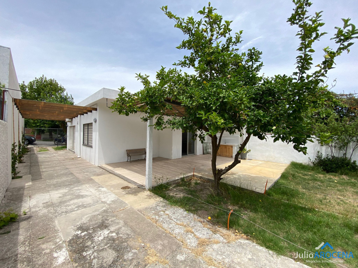 Casa ID.1228 - Hermosa casa en venta Barrio Cementerio Colonia del Sacramento