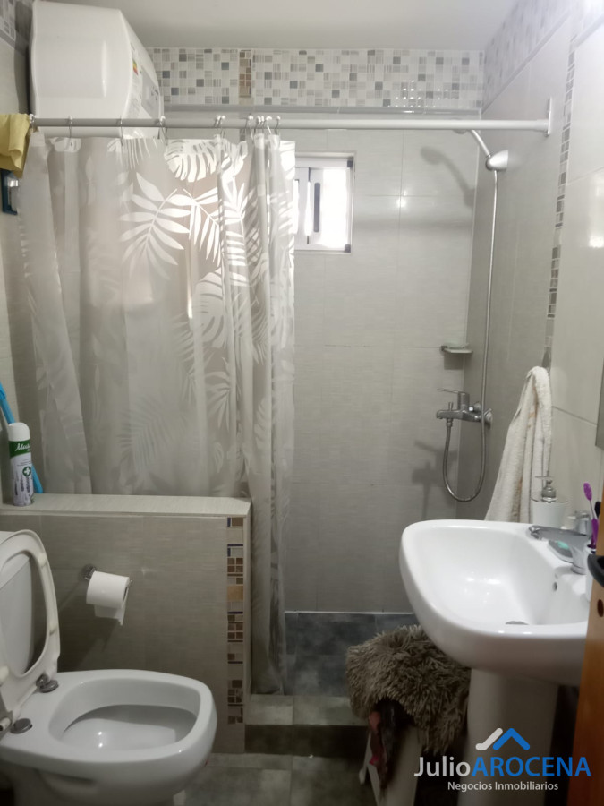 Casa ID.1273 - TREMENDA CASA DE 3 DORMITORIOS Y 2 BAÑOS