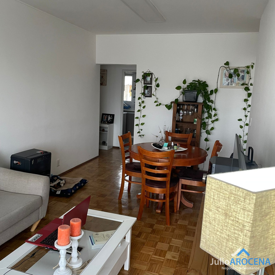 Casa ID.1168 - APARTAMENTO EN CALLE PRINCIPAL DE COLONIA DE SACRAMENTO 