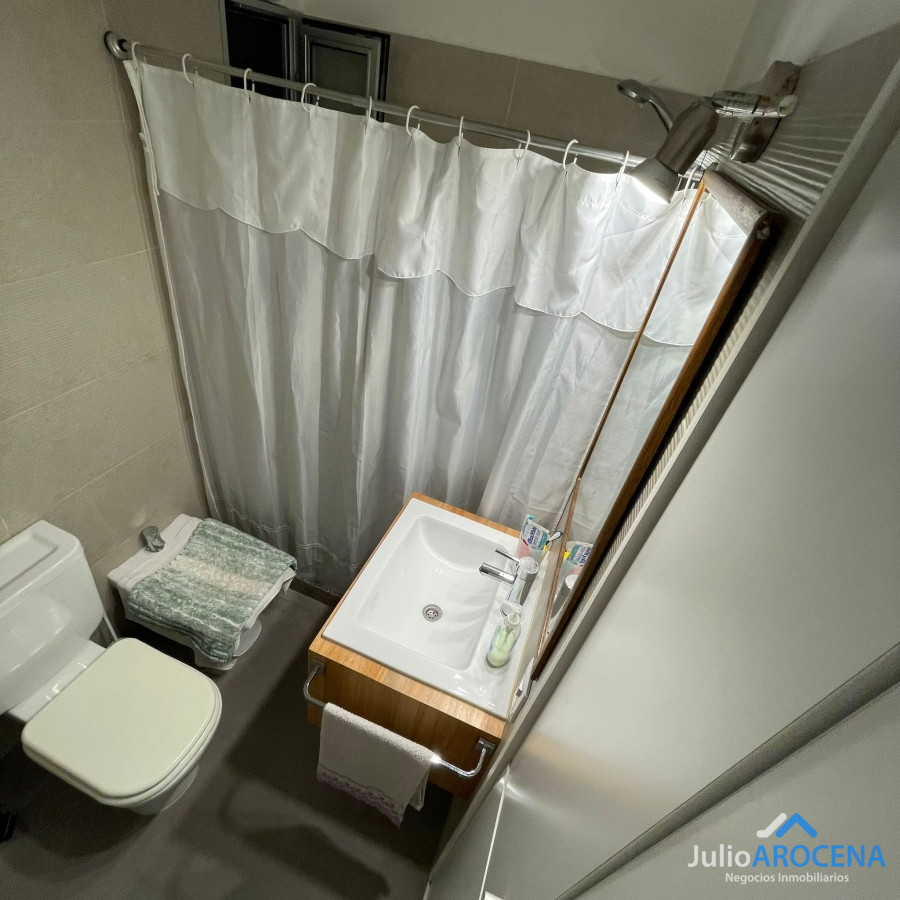 Casa ID.1168 - APARTAMENTO EN CALLE PRINCIPAL DE COLONIA DE SACRAMENTO 