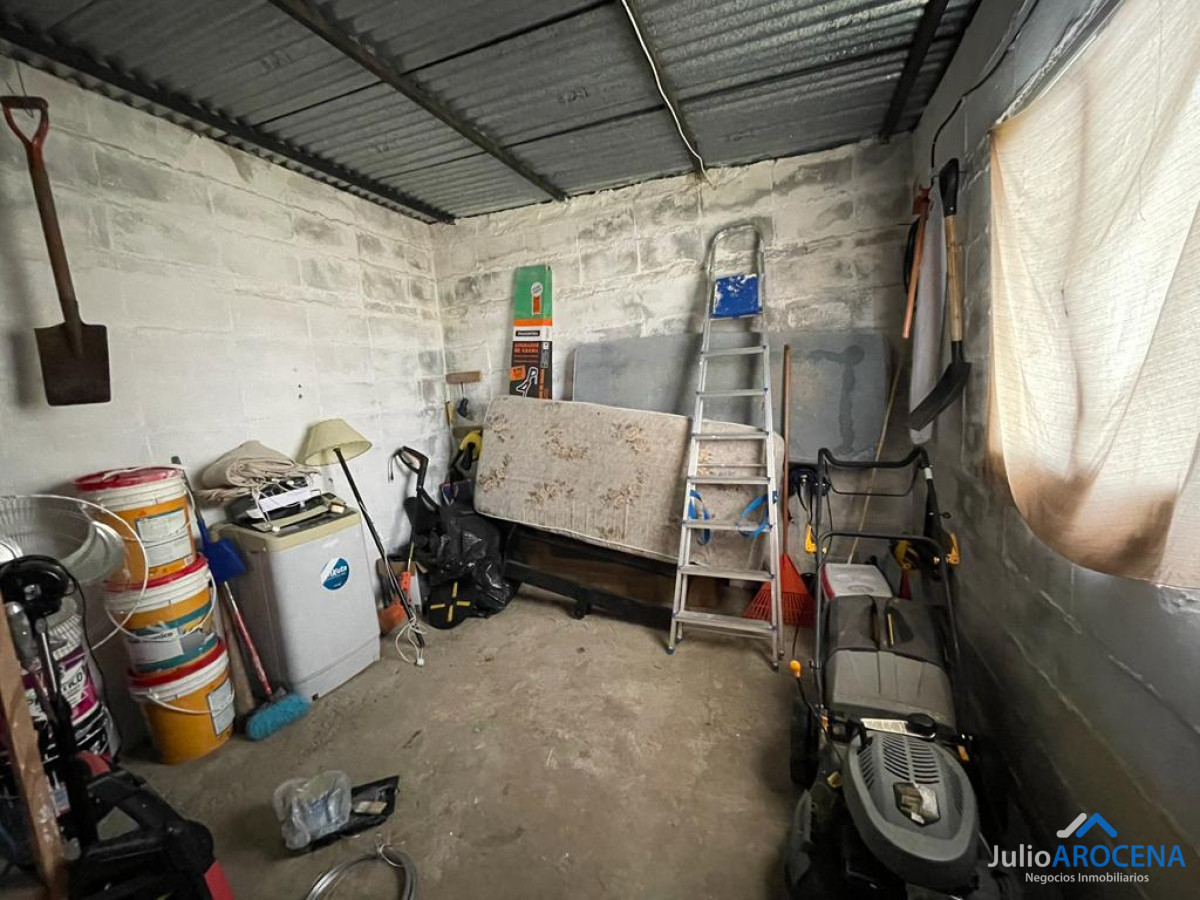 Casa ID.1239 - CASA HERMOSA EN FRACCIONAMIENTO SAN BENITO 