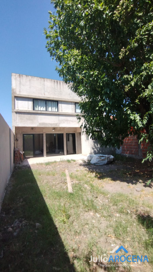 Casa ID.744 - En Venta Excelente Casa a Terminar en Argentina 