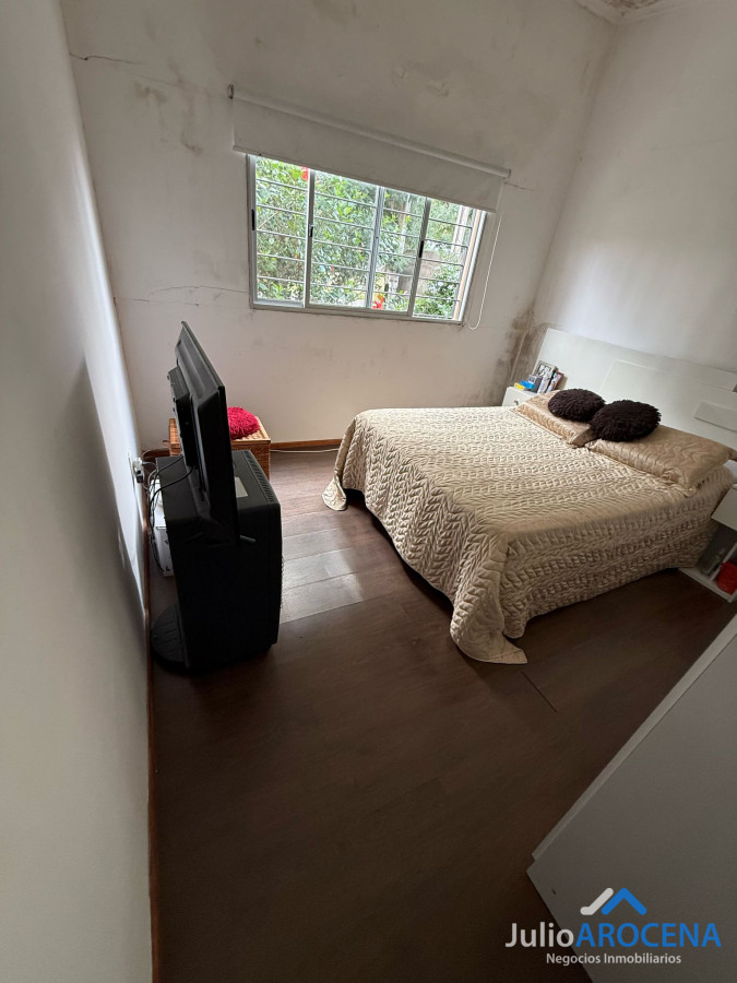Casa ID.1200 - Casa en venta en las quintitas 3 dormitorios, uno en suite, 2 baños completos.