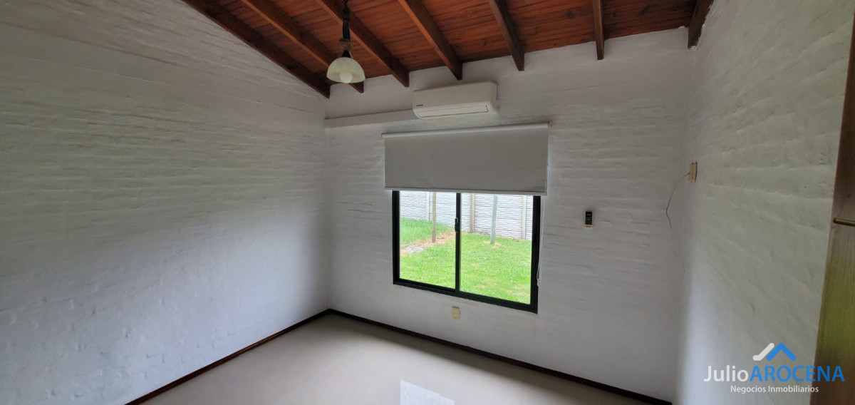 Casa ID.1204 -  ¡ATENCIÓN! ALQUILER DISPONIBLE - IMPECABLE CASA DE 2 DORMITORIOS 