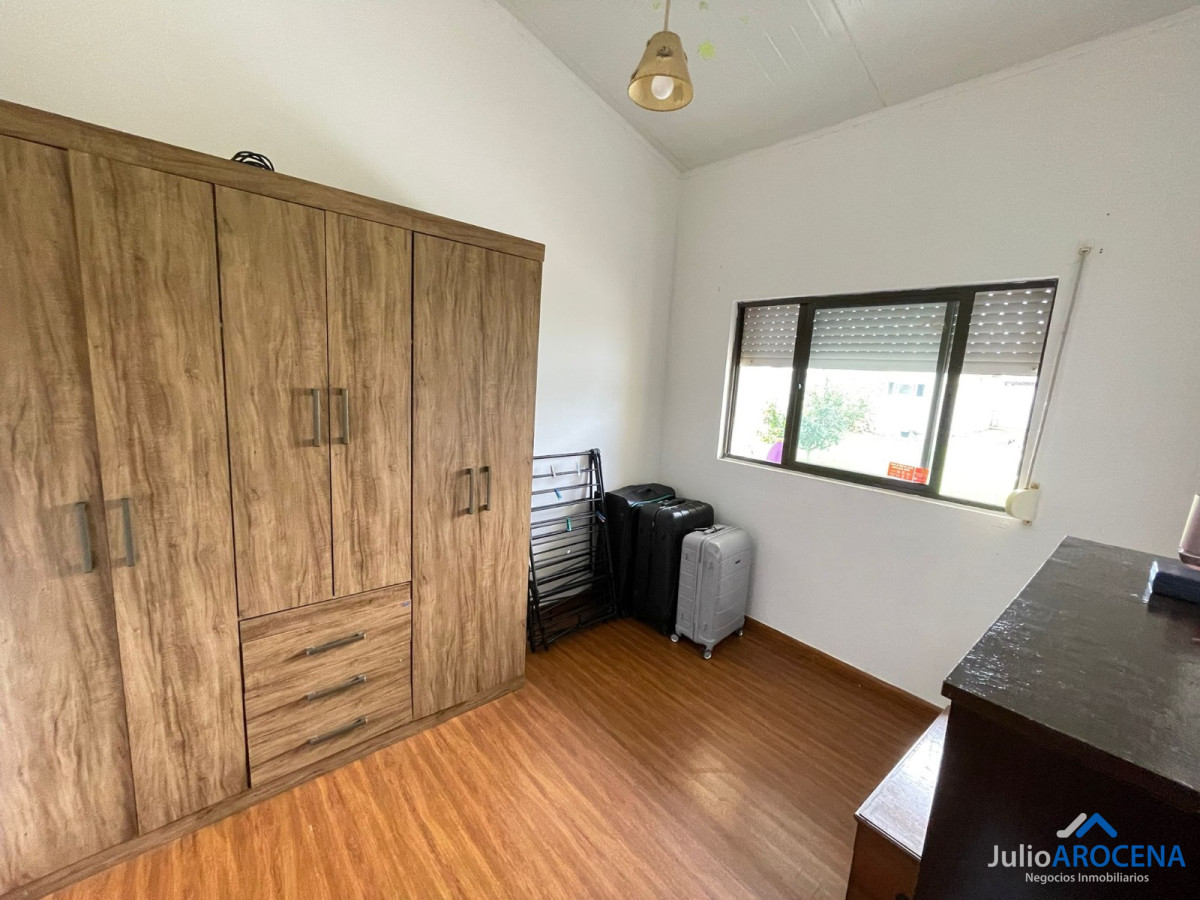 Casa ID.1239 - CASA HERMOSA EN FRACCIONAMIENTO SAN BENITO 