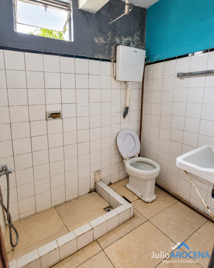 Casa ID.1476 - CASA CON AMPLIO TERRENO EN VENTA Y ALQUILER