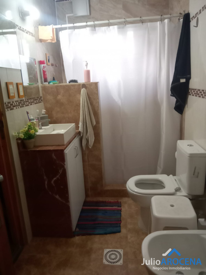 Casa ID.1273 - TREMENDA CASA DE 3 DORMITORIOS Y 2 BAÑOS