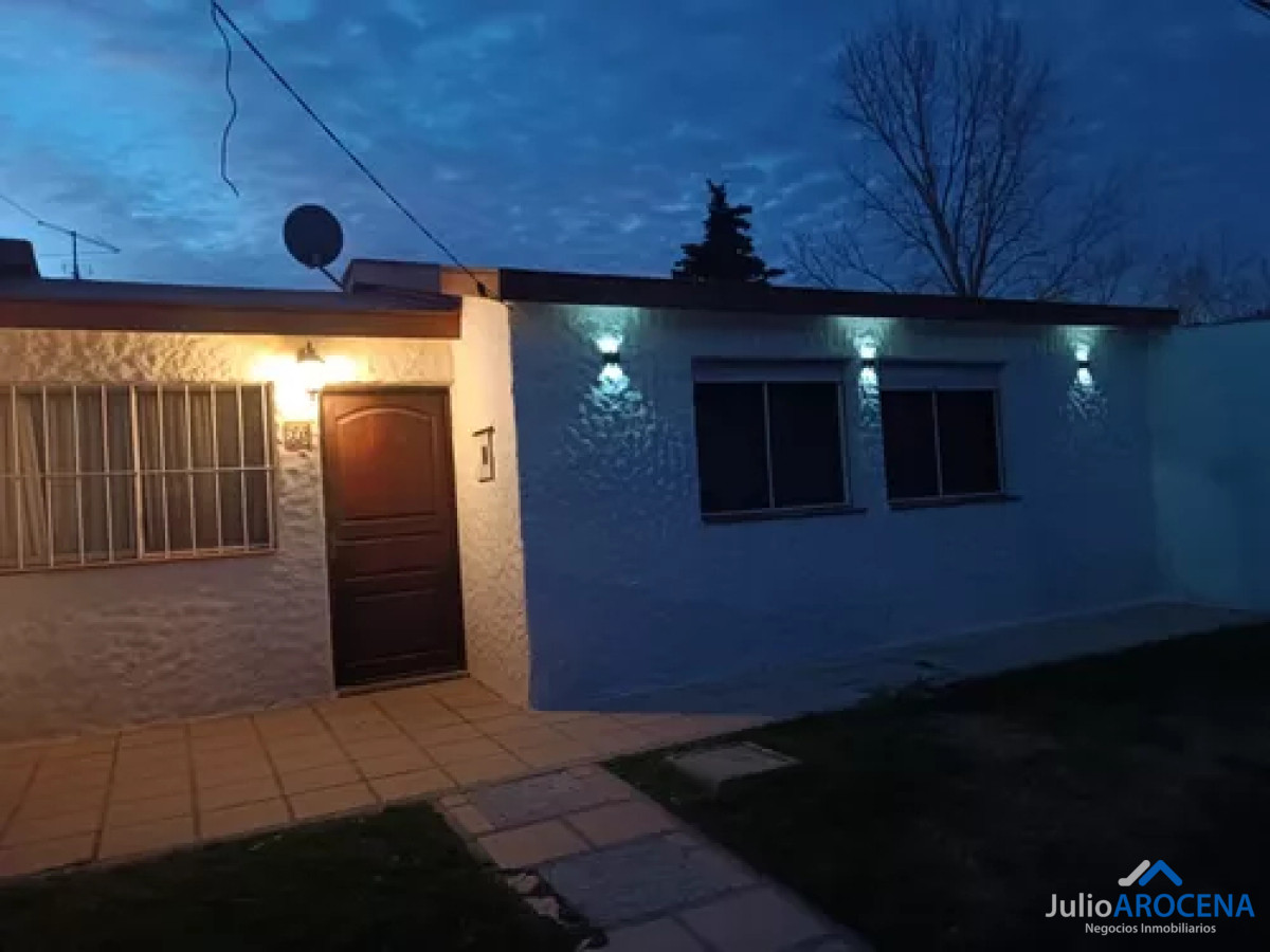 Casa ID.1197 - CASA TOTALMENTE AMOBLADA EN EL REAL 3 DORMITORIOS CON JARDIN Y PARRILLERO 