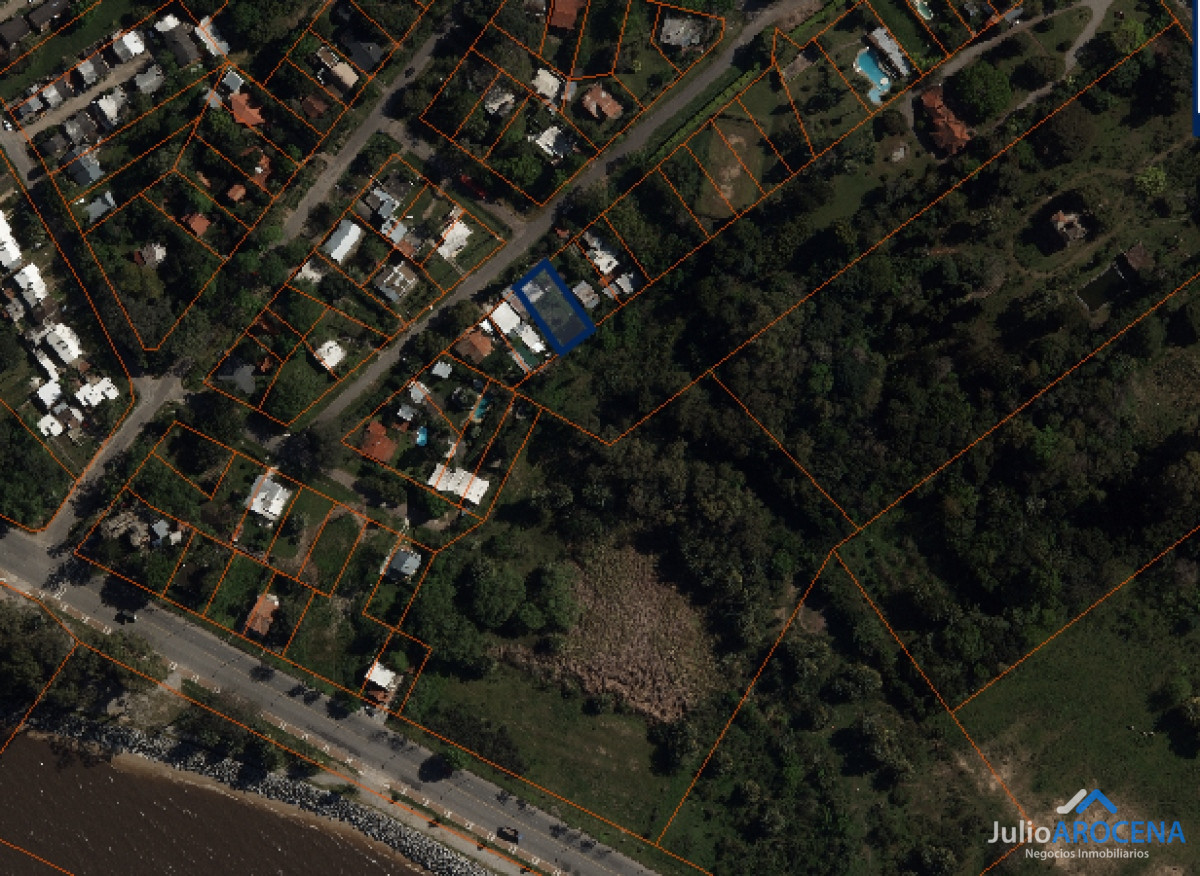Casa ID.627 - Amplio Monoambiente en Colonia