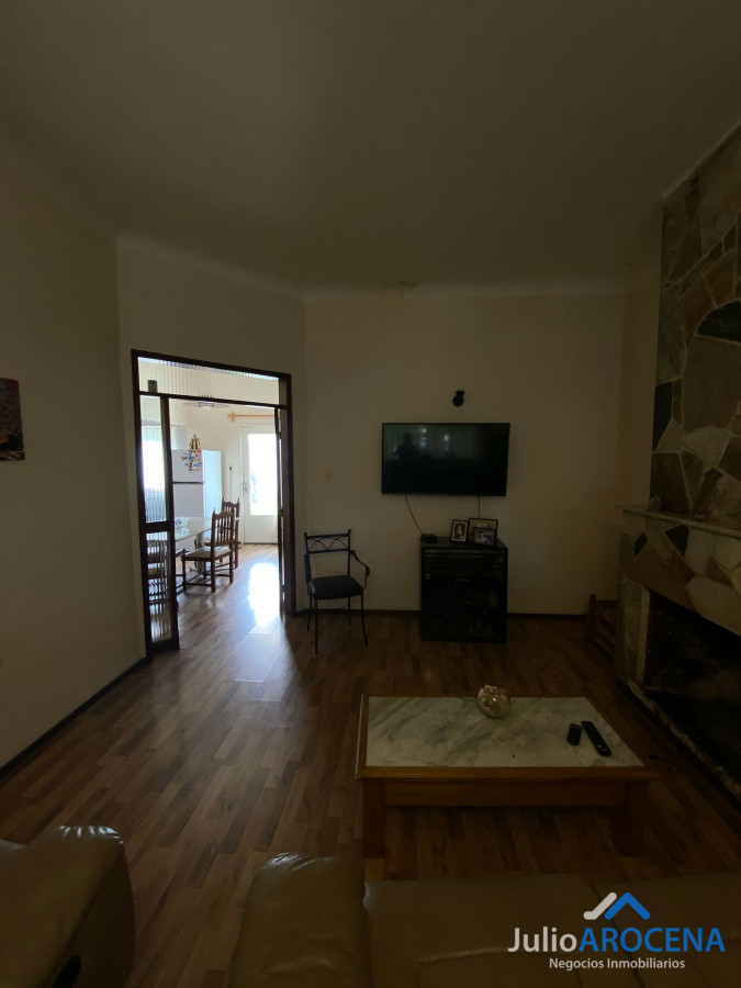 Casa ID.1231 - Hermosa Casa En Excelente Ubicación Para La Venta, Colonia Del Sacramento 