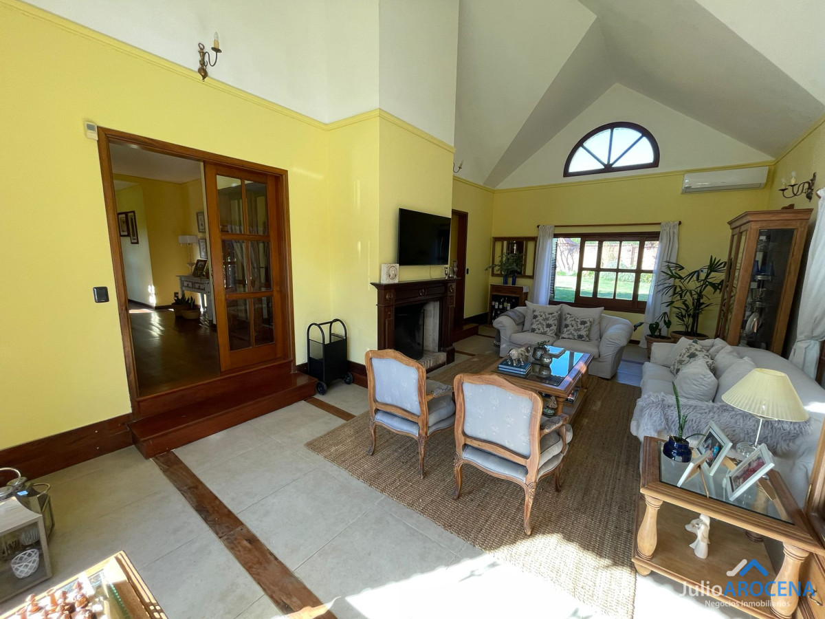 Casa ID.610 - Casa en Colonia del Sacramento, 