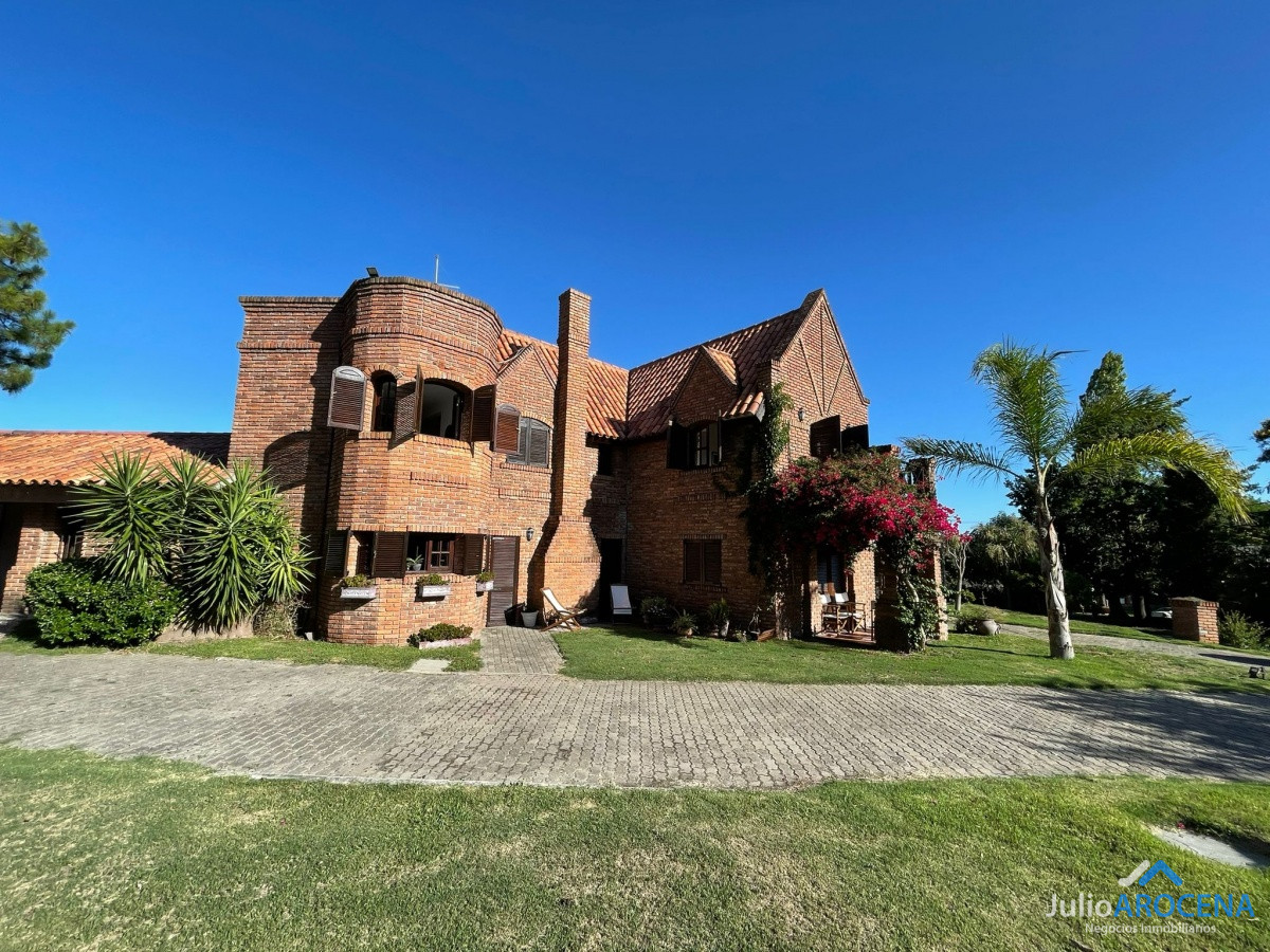 Casa ID.610 - Casa en Colonia del Sacramento, 