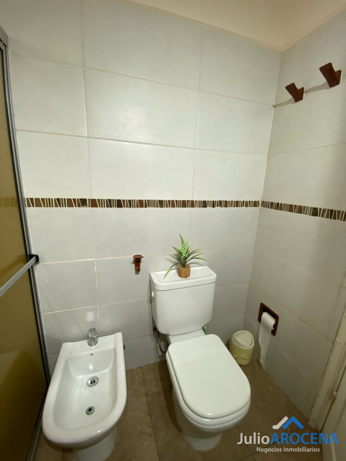 Casa ID.1231 - Hermosa Casa En Excelente Ubicación Para La Venta, Colonia Del Sacramento 