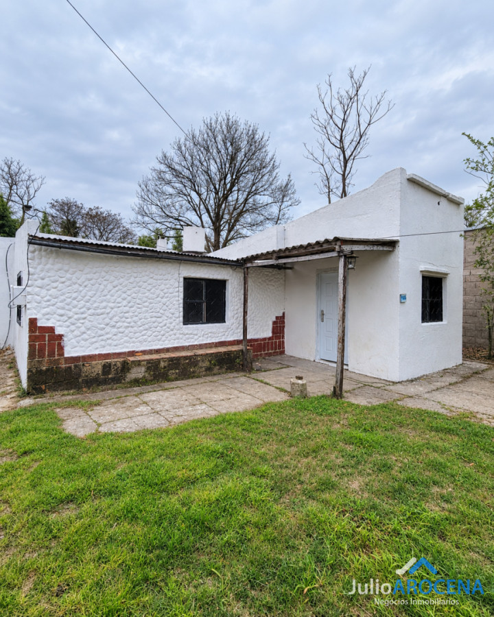Casa ID.1476 - CASA CON AMPLIO TERRENO EN VENTA Y ALQUILER