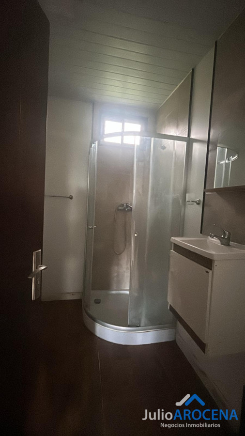 Casa ID.1324 - LINDA CASA CON TERRENO EN ALQUILER 