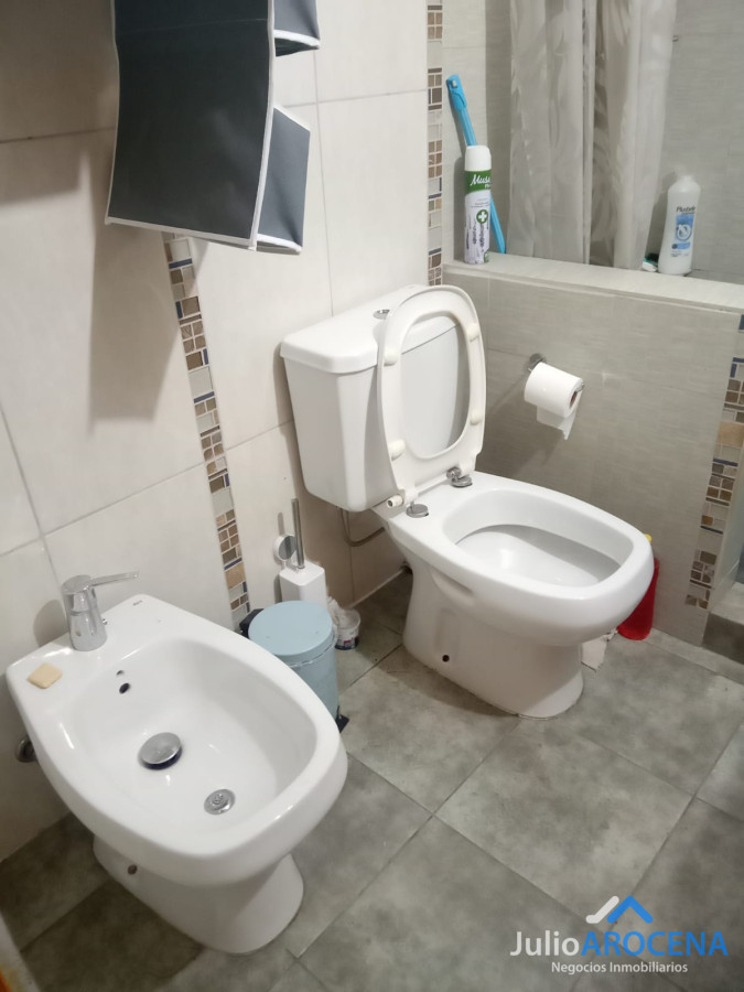 Casa ID.1273 - TREMENDA CASA DE 3 DORMITORIOS Y 2 BAÑOS